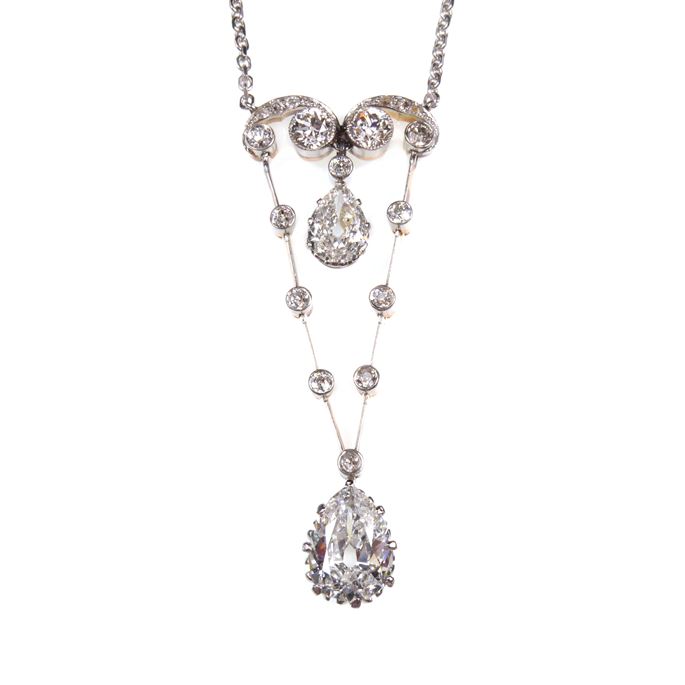 Antique pear shaped diamond and scroll pendant necklace | MasterArt